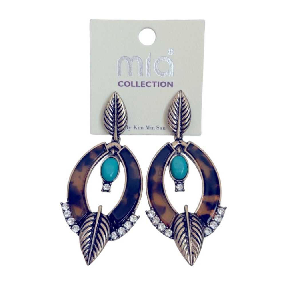 Mia Collection Boho Leaf Studs